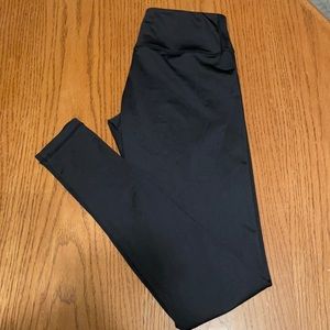 SOLD Size 4 Lululemon legging